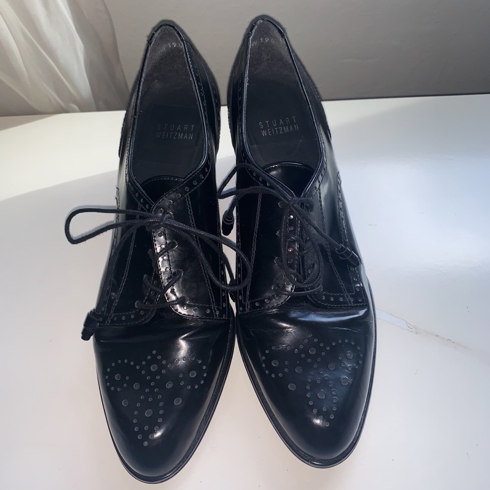 Stuart Weitzman Black Patent Leather Oxford Pumps